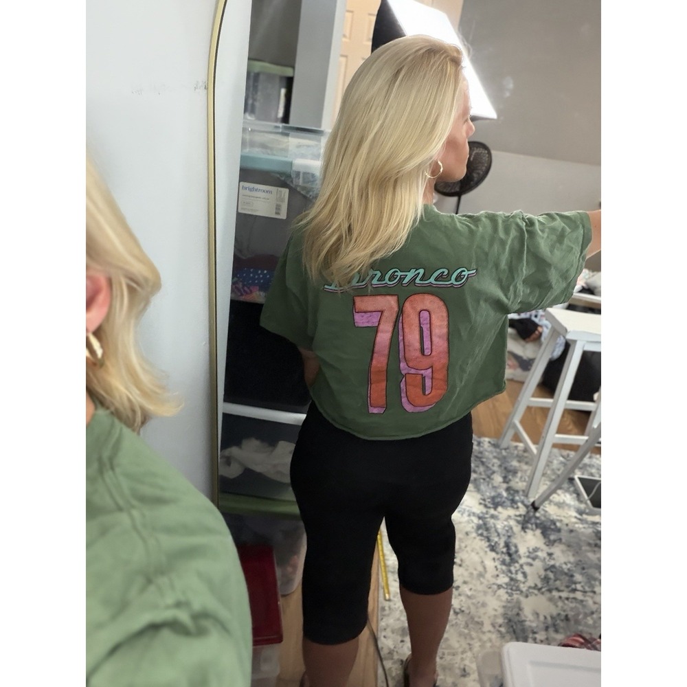 Junk Food Clothing Ford Bronco Off Road Ready Flea Market Women's M Crop Tee - Picture 12 of 16